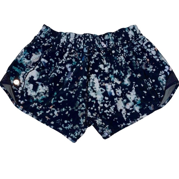 Lululemon Hotty Hot Short II Pixel Haze Multi Black Black Running Size 4 - Picture 5 of 7
